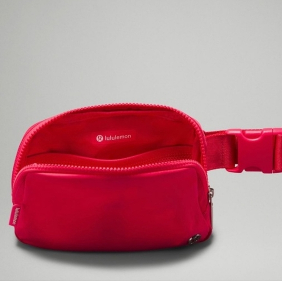 lululemon everywhere belt bag Lipgloss Pink - Picture 5 of 5